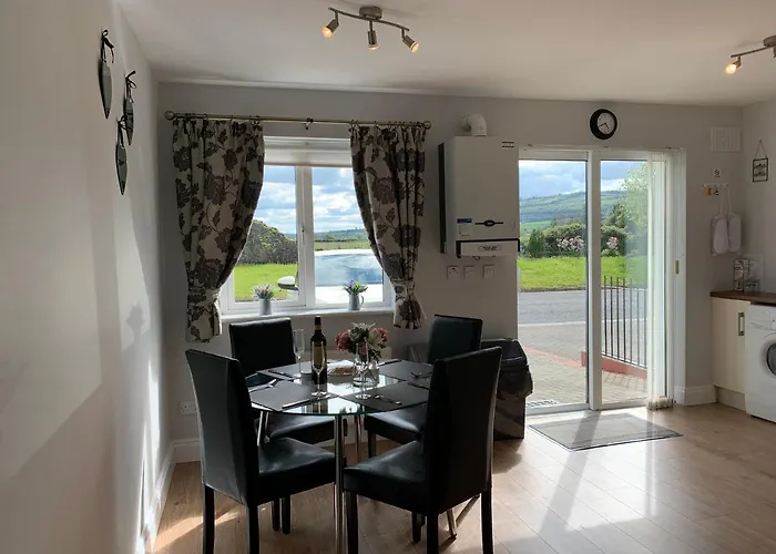 Two Bedroom Town House Beside The River Barrow